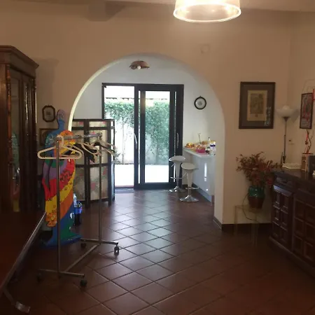 Bed & Breakfast Casa Canale 3*